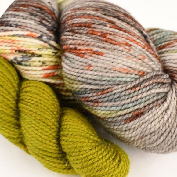 Hue Loco Yarn Merino Sock Set 80/20 SW Wool Nylon Hand Dyed Verdigris Colorway - Picture 2 of 3